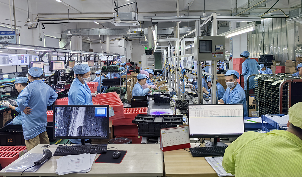 什么是SMT貼片加工？大型SMT貼片加工廠家圖